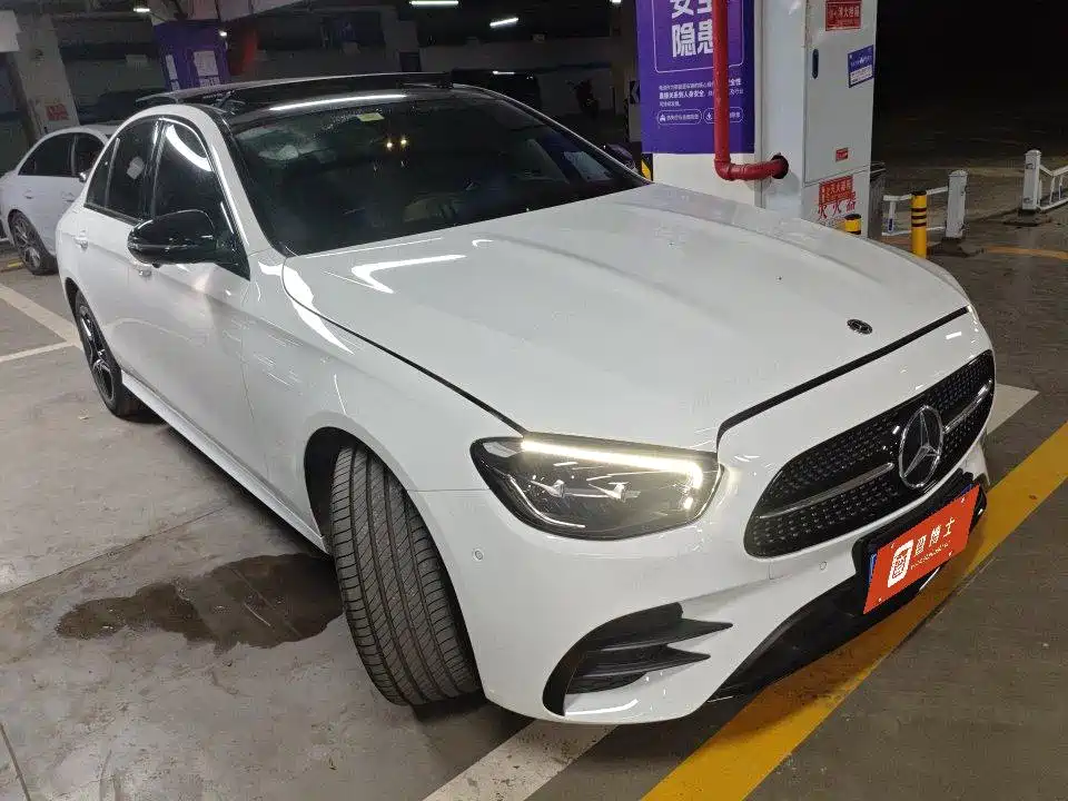 Mercedes-Benz E-Class (Import) — миниатюра 2
