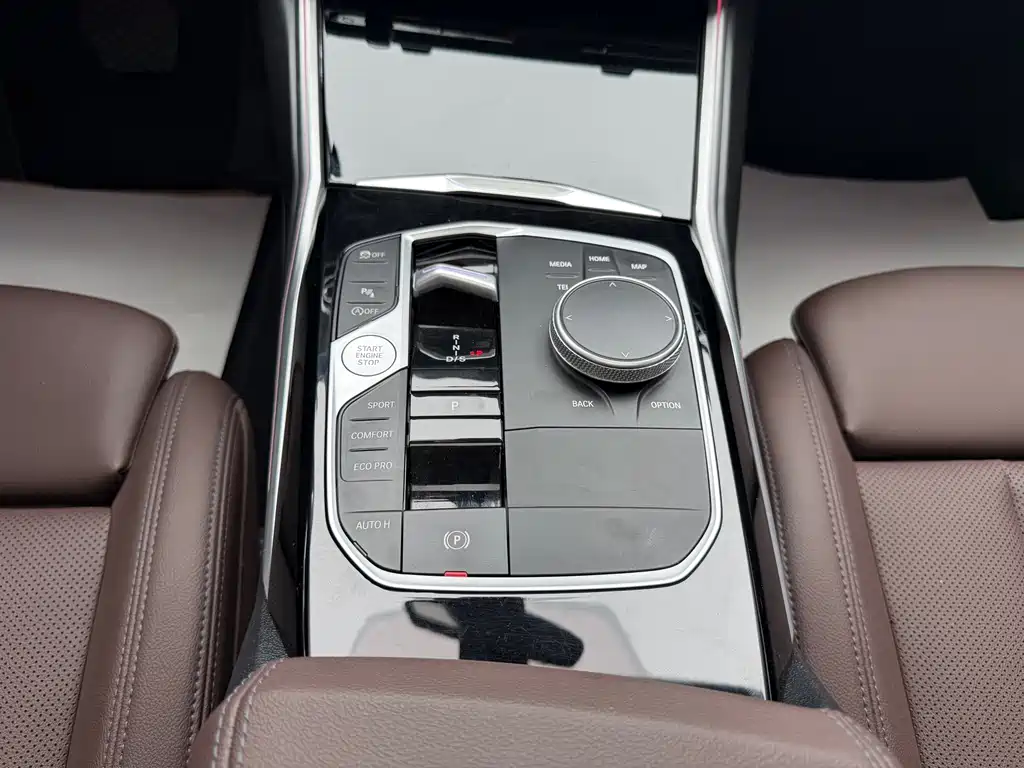 BMW 3 Series — миниатюра 13