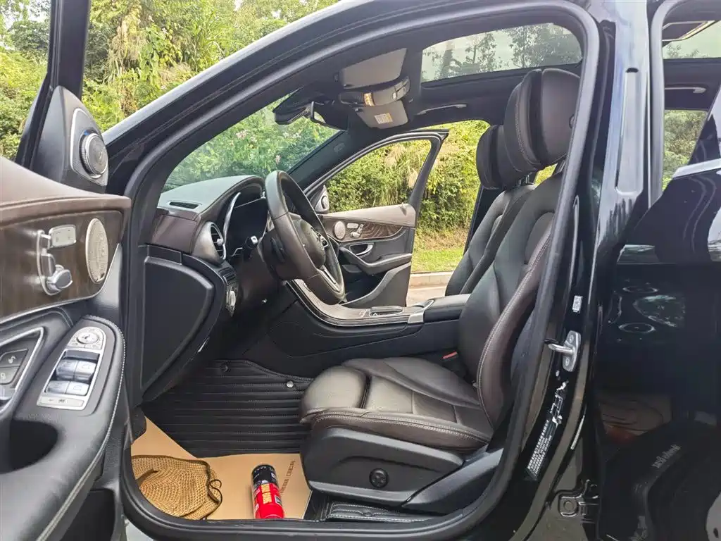 Mercedes-Benz GLC 2020 GLC 260 L 4MATIC Luxury