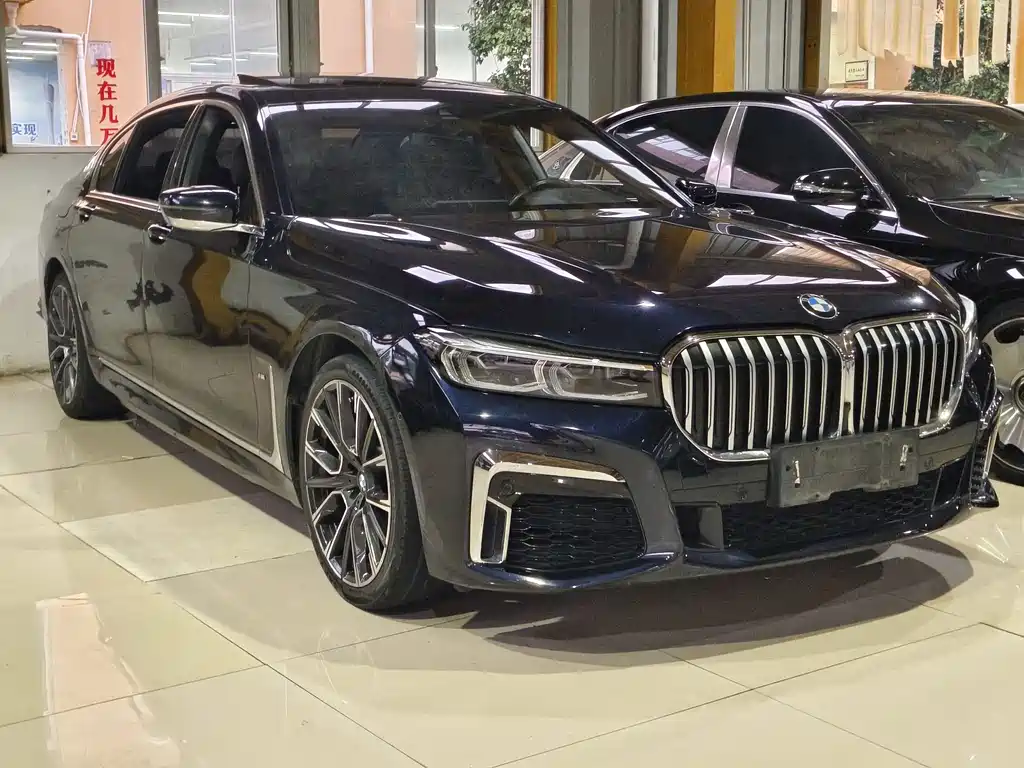 BMW 7 Series — миниатюра 3
