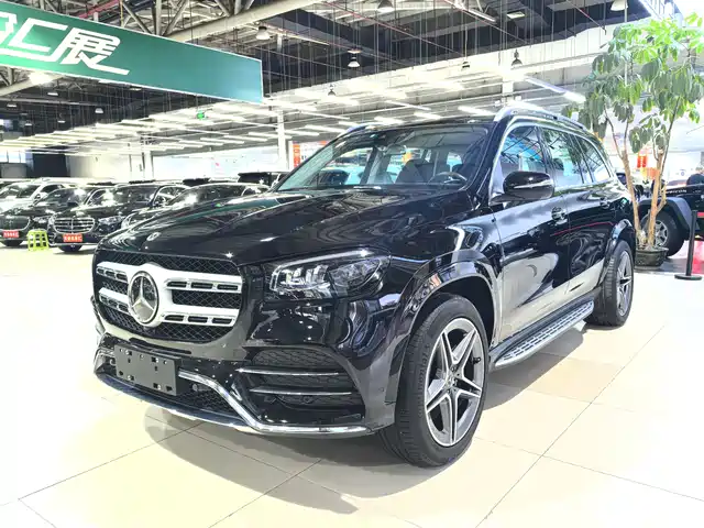 MERCEDES-BENZ GLS 2021