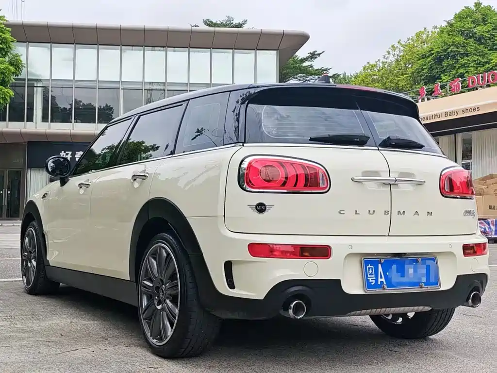 MINI Mini Clubman — миниатюра 4