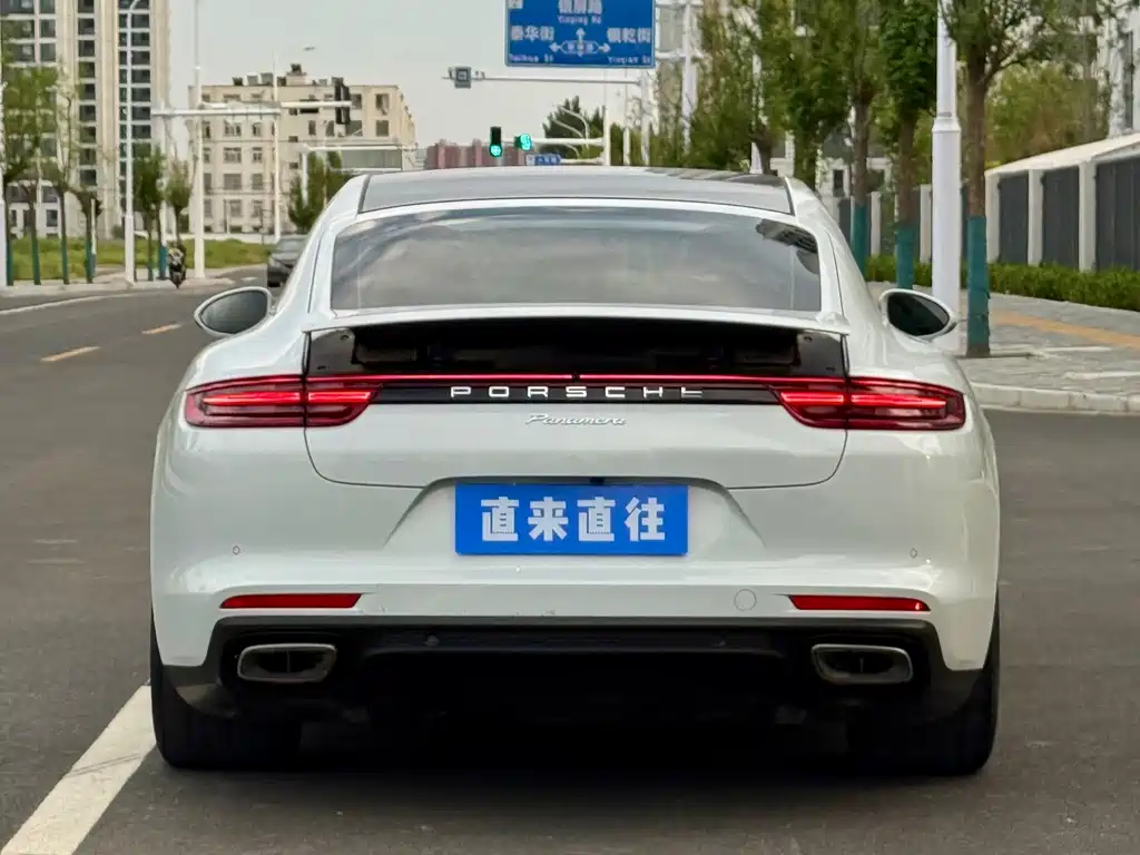 Porsche Panamera — миниатюра 22