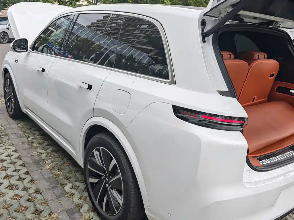Li Auto Li L8 — миниатюра 8
