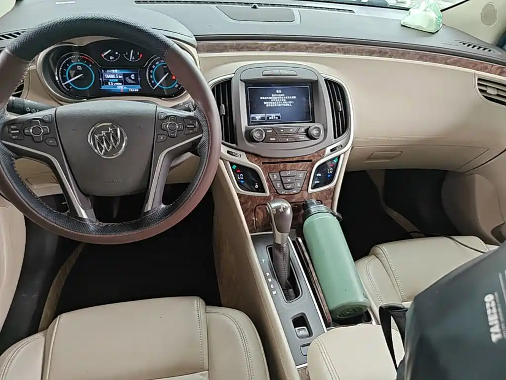 Buick LaCrosse — миниатюра 13
