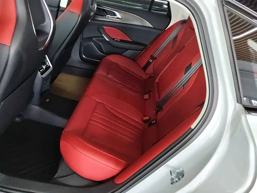 Hongqi Hongqi H6 — миниатюра 17