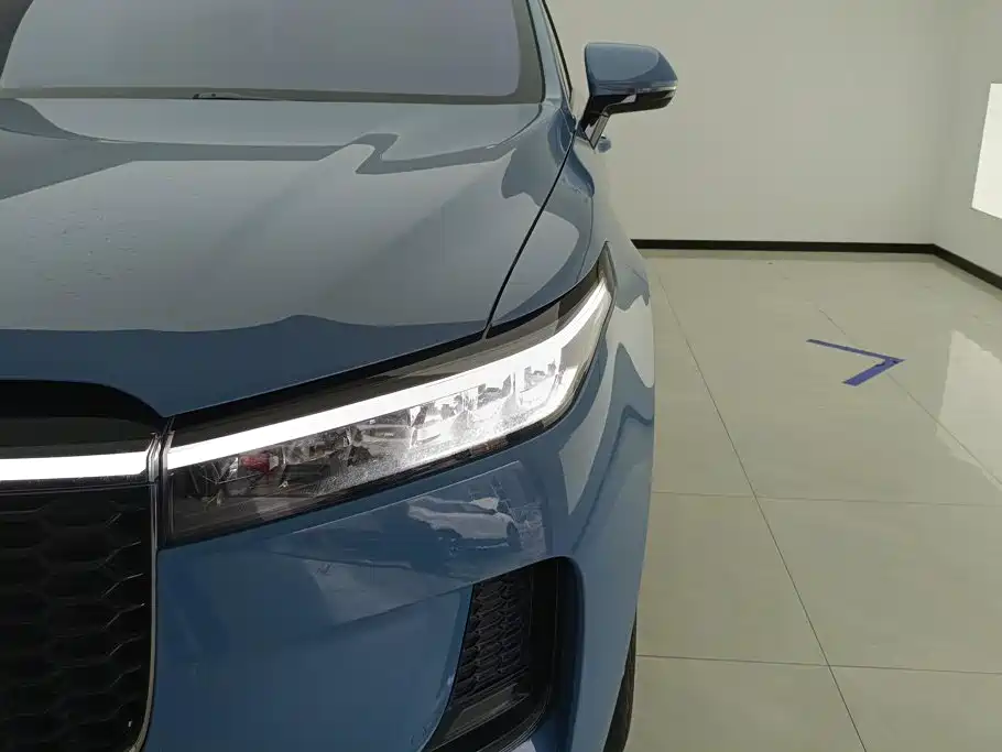 Li Auto Li ONE — миниатюра 5