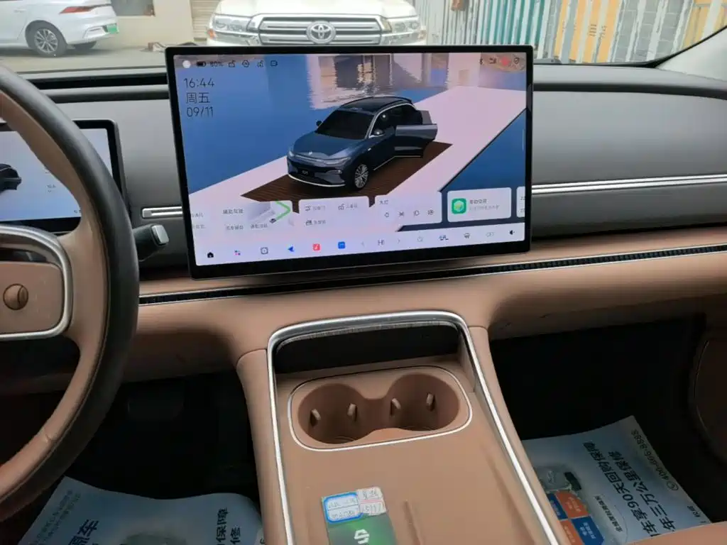 Leapmotor Leapmotor C11 — миниатюра 13