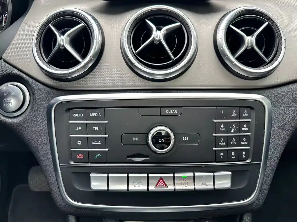 Mercedes-Benz CLA (Import) — миниатюра 9