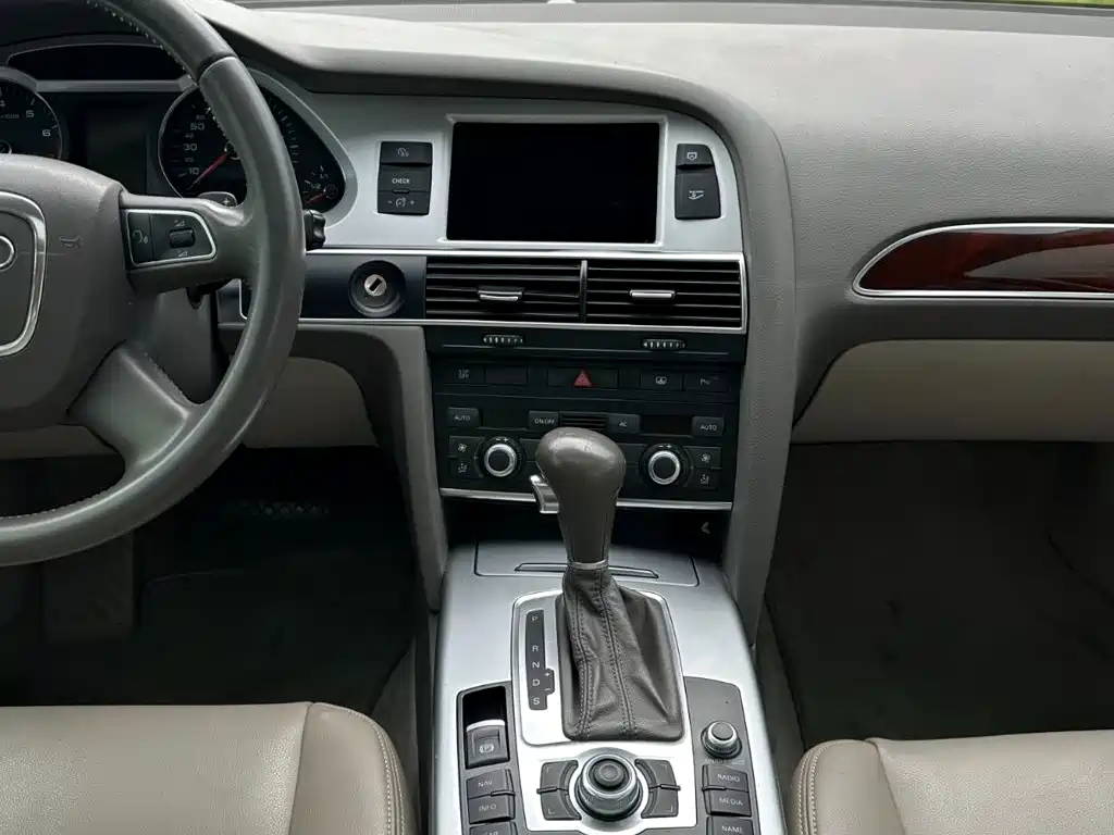 Audi A6L — миниатюра 22