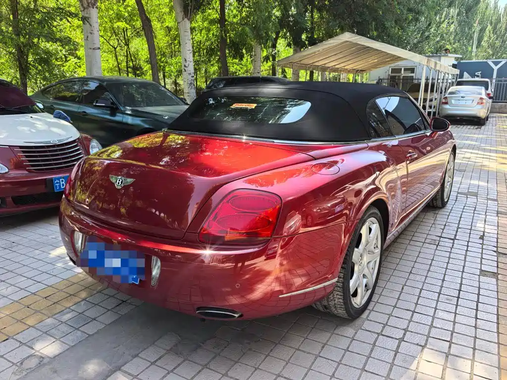 Bentley Continental — миниатюра 4