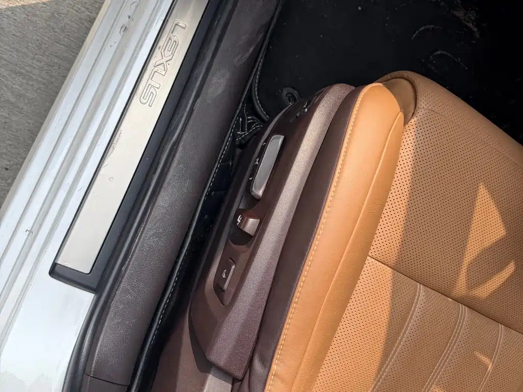 Lexus ES 2015 200 Comfort