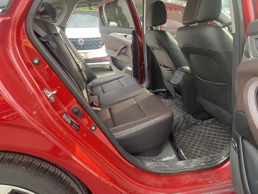 Changan Eado — миниатюра 9