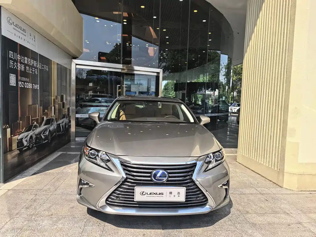 Lexus ES 2017
