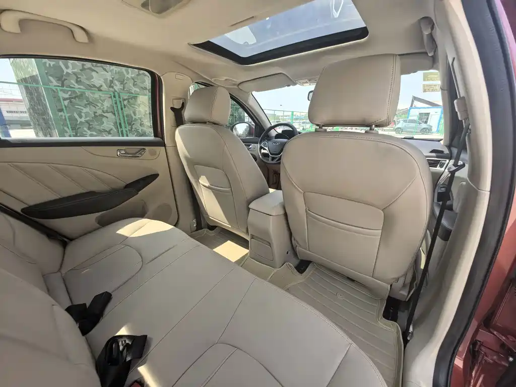 Chery Arrizo 7 — миниатюра 18