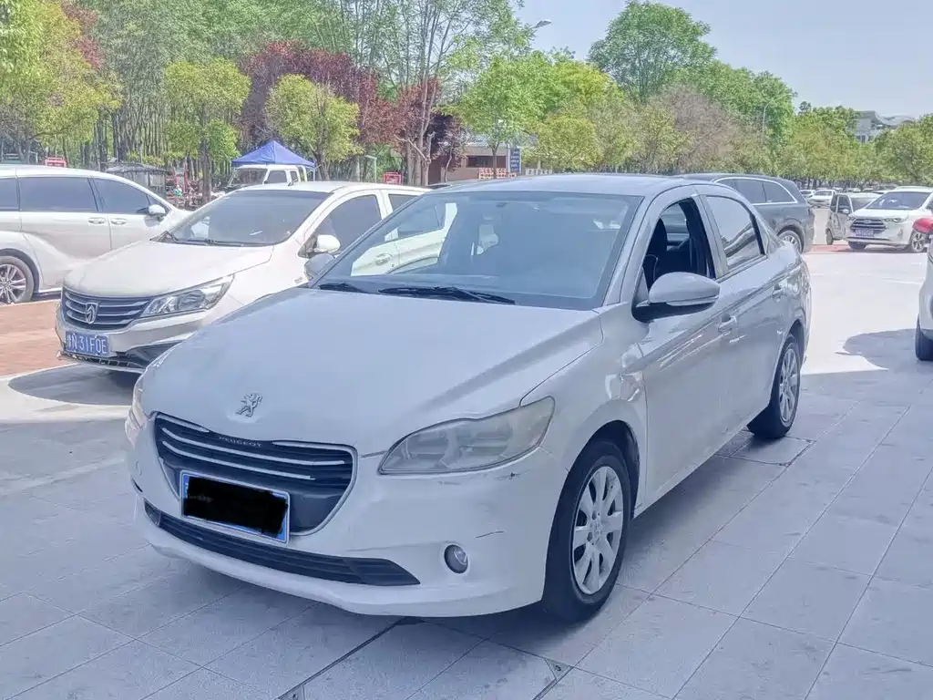 Peugeot 301 2015