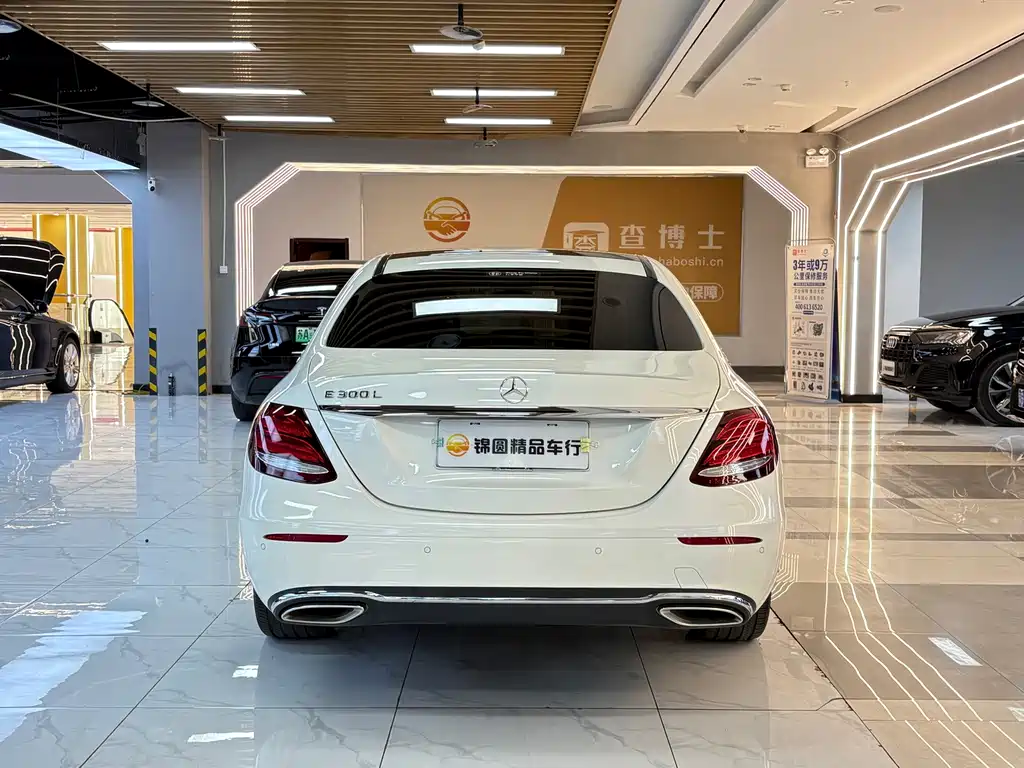 Mercedes-Benz E-Class — миниатюра 4