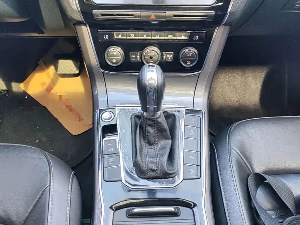 Volkswagen Passat — миниатюра 14