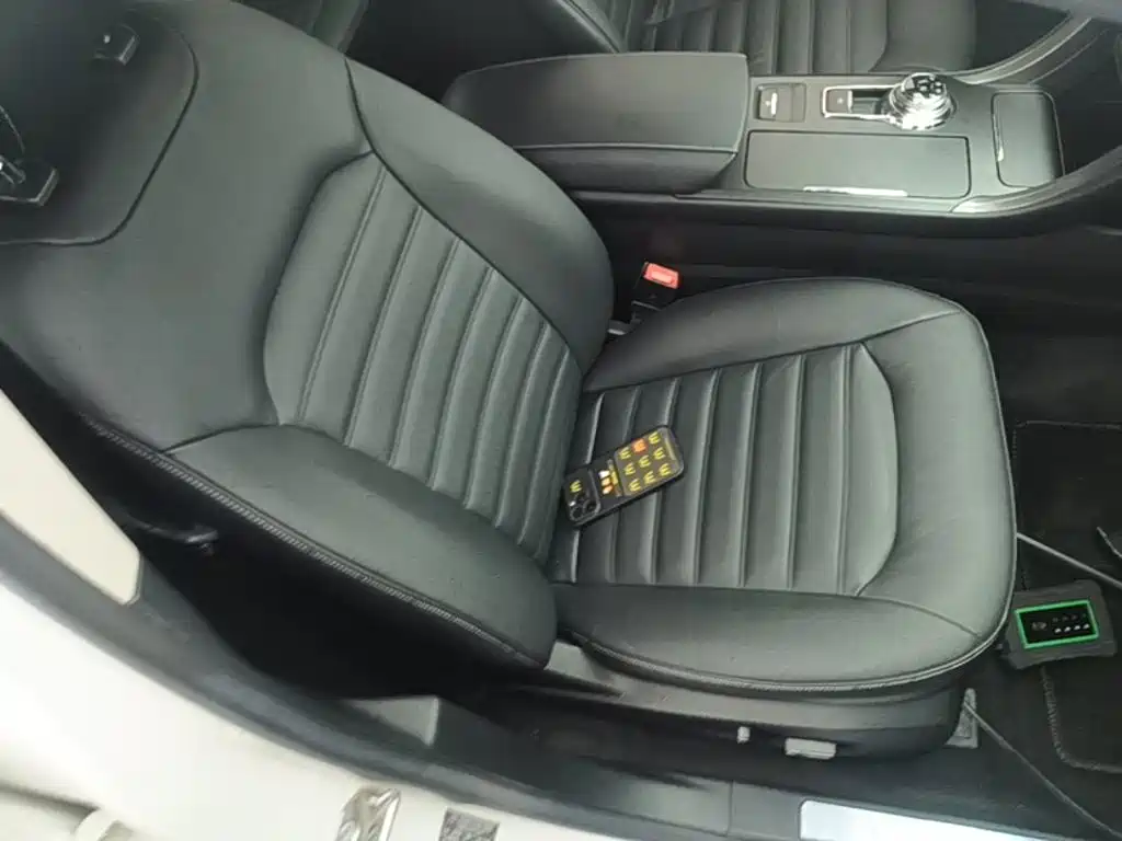 Ford Mondeo — миниатюра 25