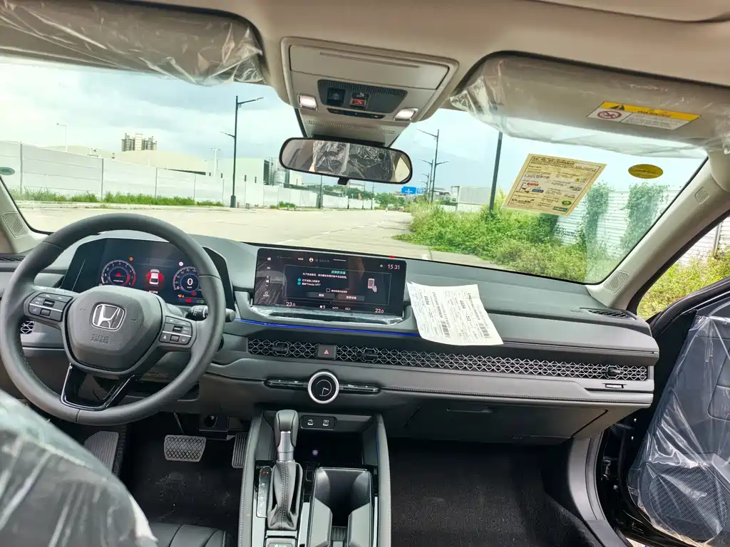 Honda Accord 2025 Sport 260TURBO Luxury