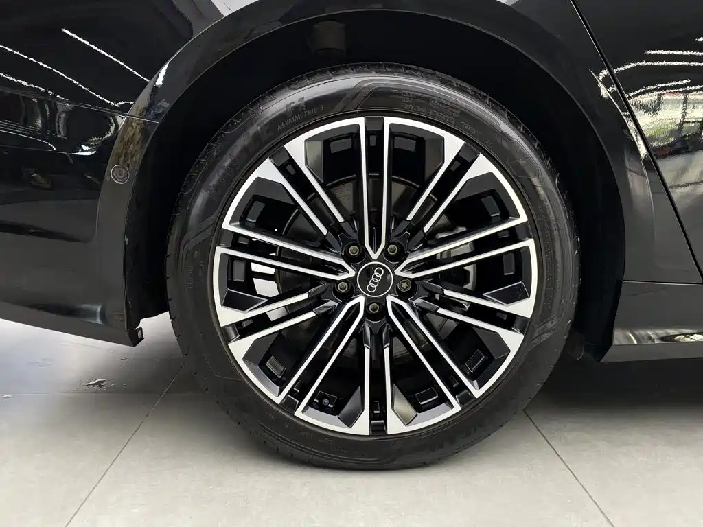 Audi A6L — миниатюра 7