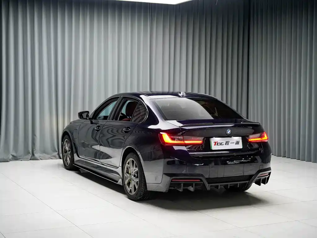 BMW i3 — миниатюра 9