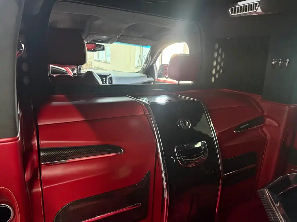 CADILLAC ESCALADE ESCALADE