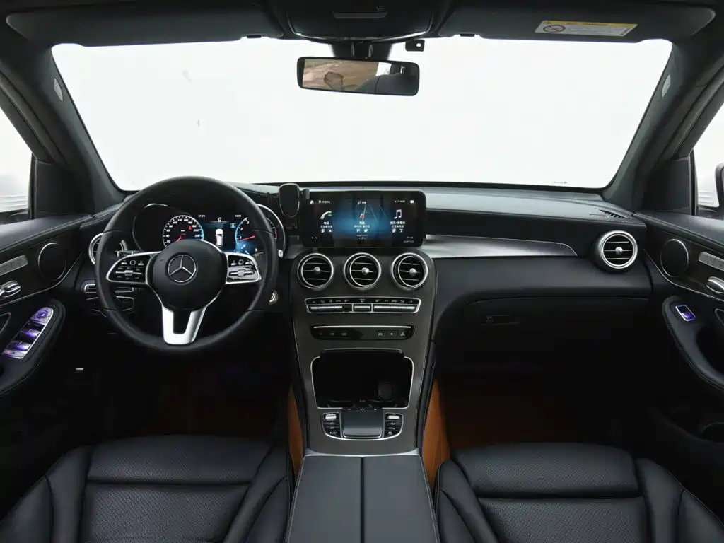 Mercedes-Benz GLC — миниатюра 9