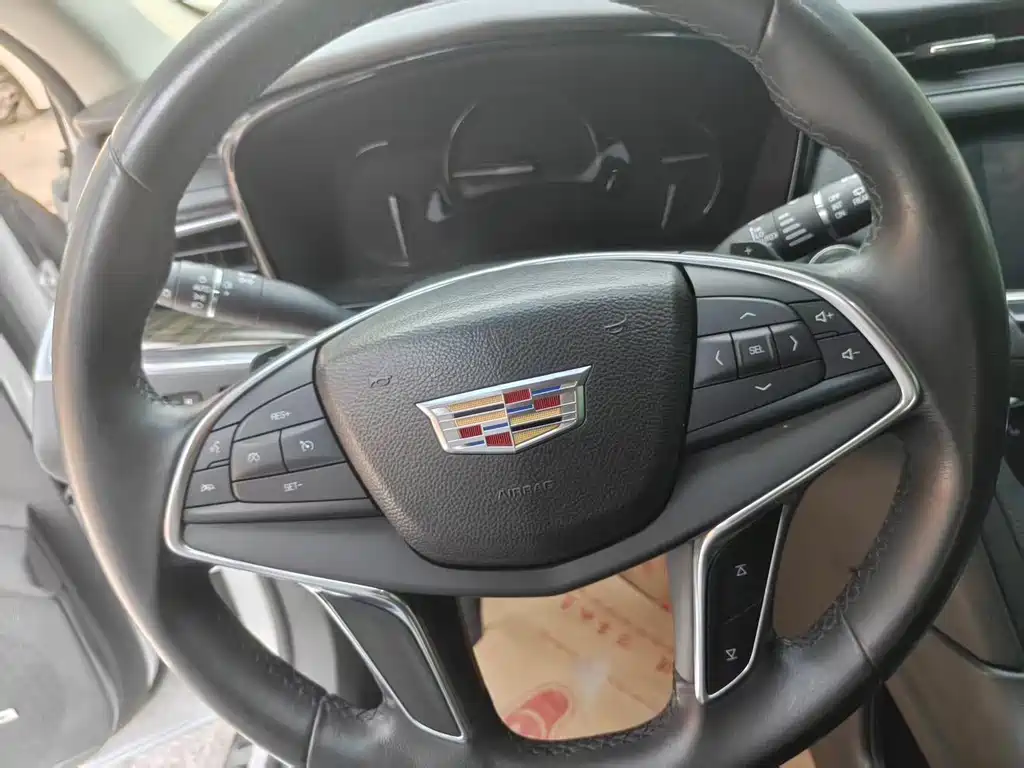 Cadillac XT5 2016 25T Luxury