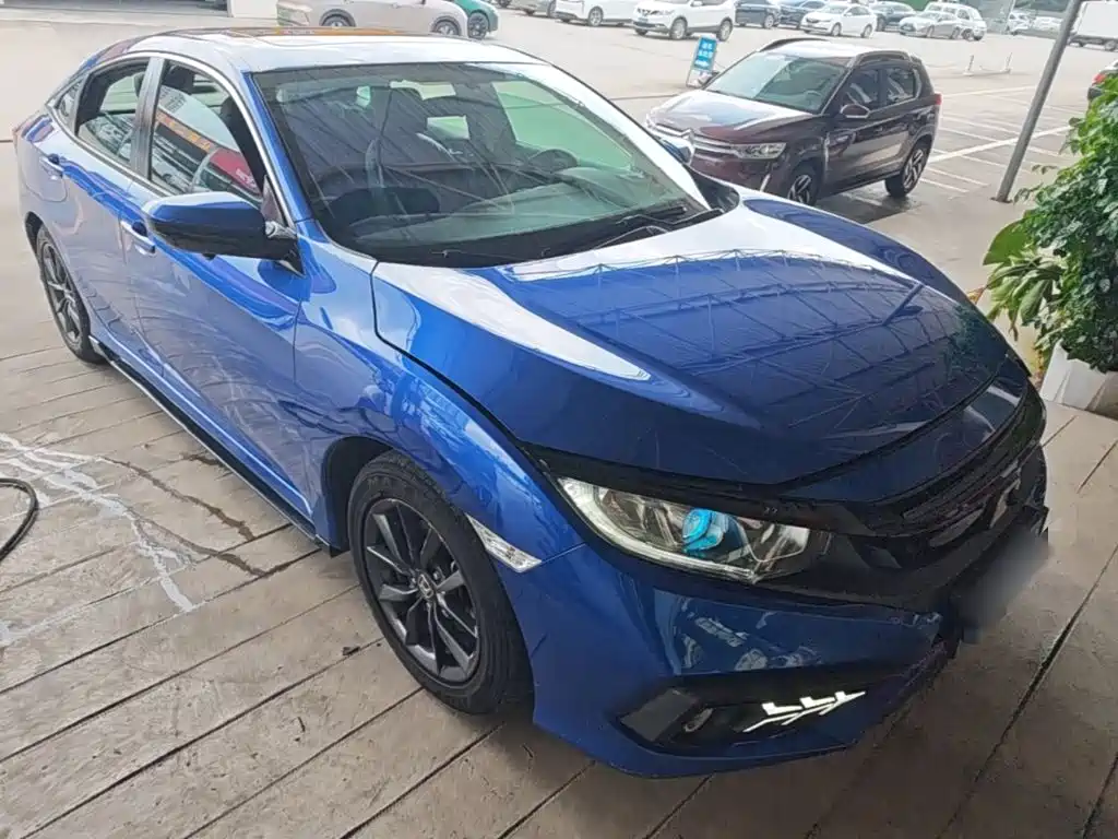 Honda Civic — миниатюра 4