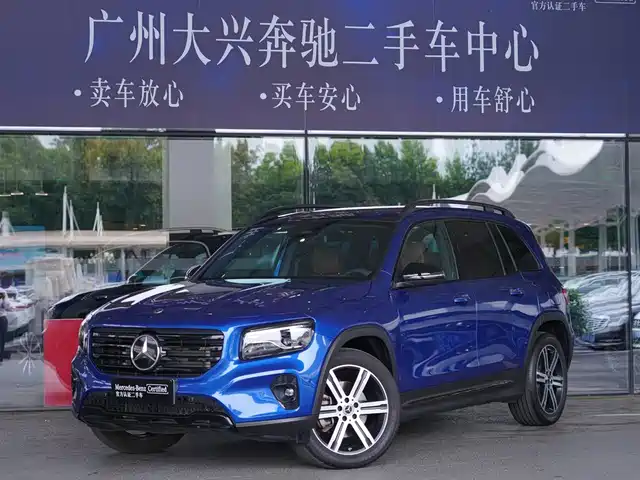 MERCEDES-BENZ GLB 2023