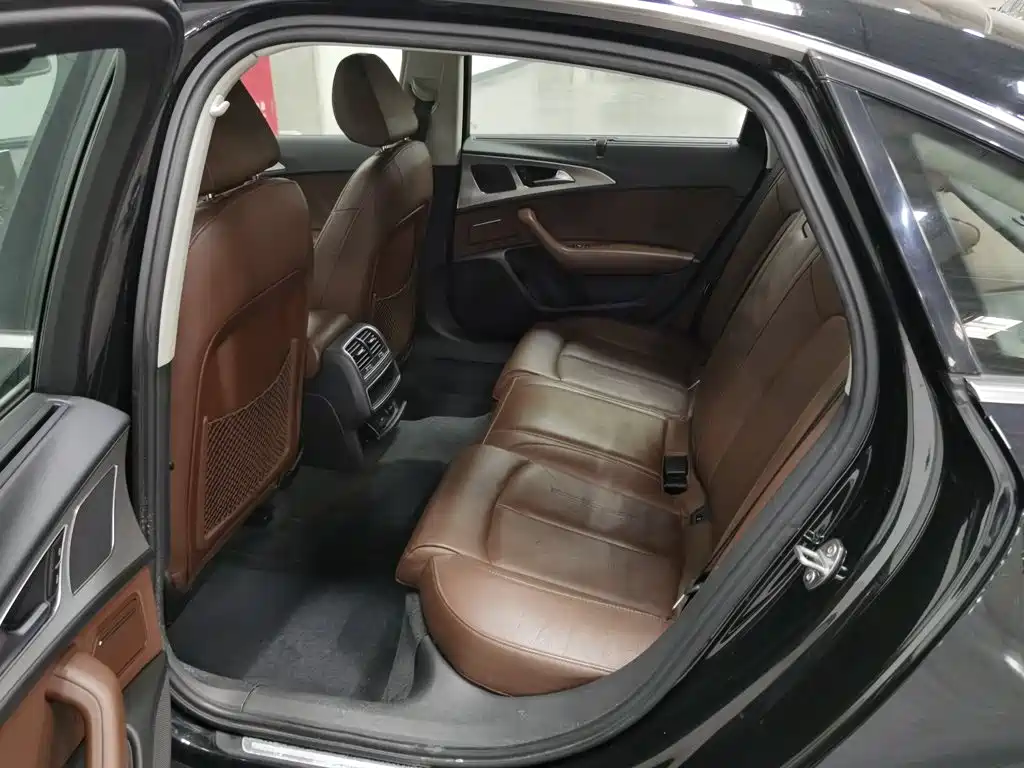Audi A6L — миниатюра 15