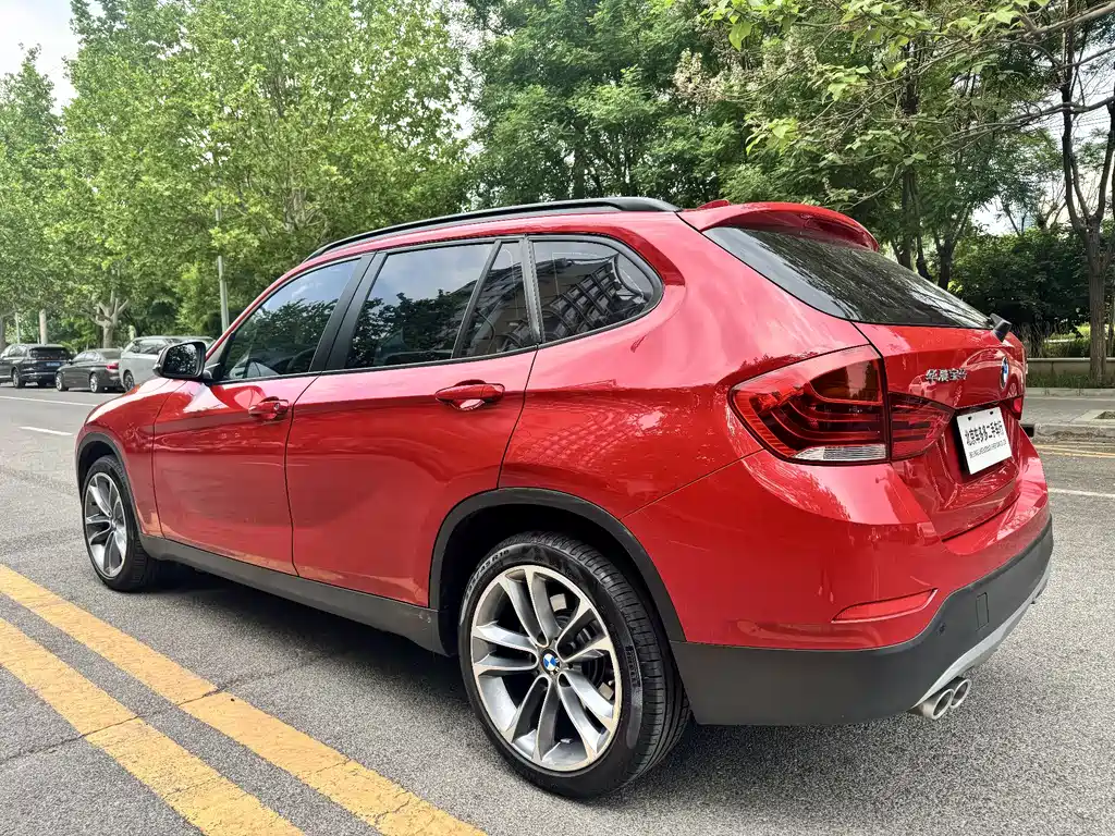 BMW X1 2015 sDrive18i Lead