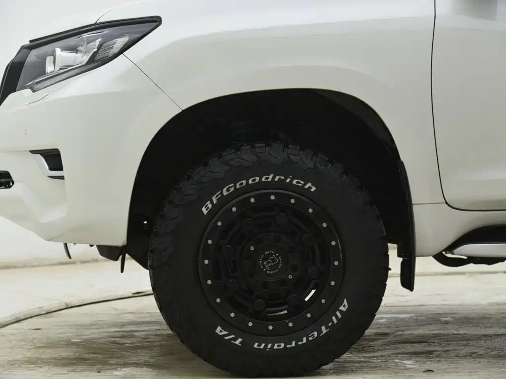 Toyota Prado — миниатюра 15