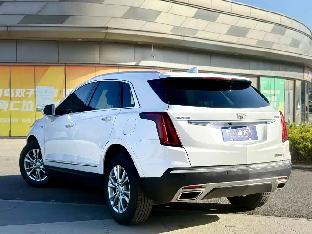 Cadillac XT5 2022 2.0T Luxury