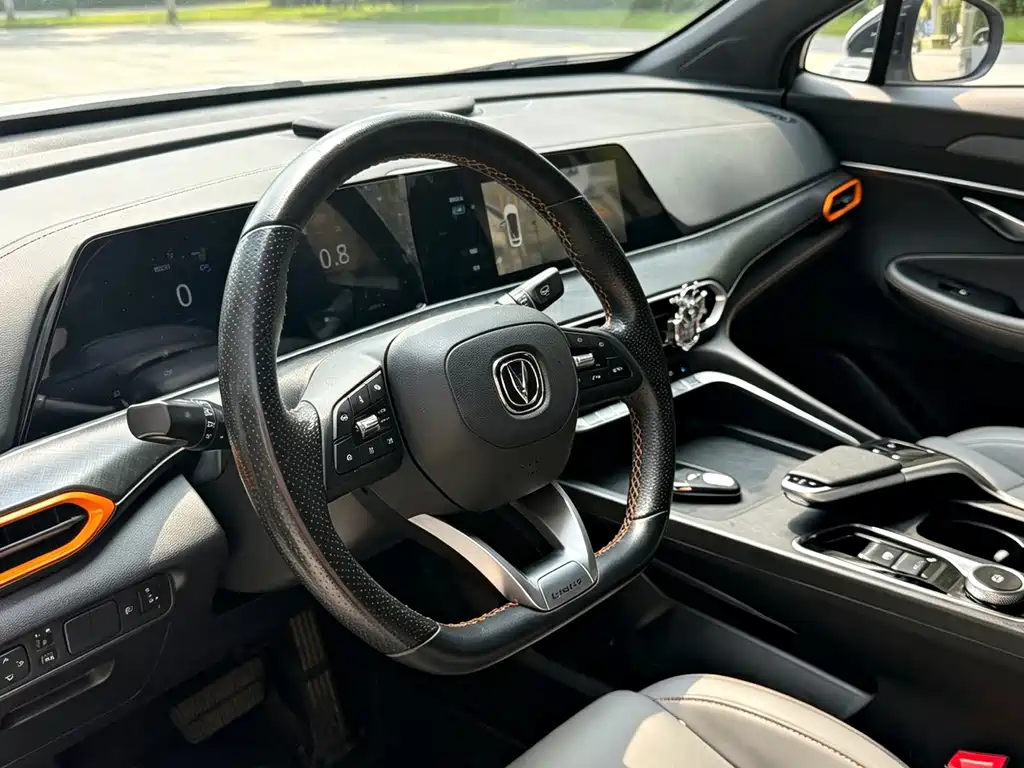 Changan UNI-T — миниатюра 13