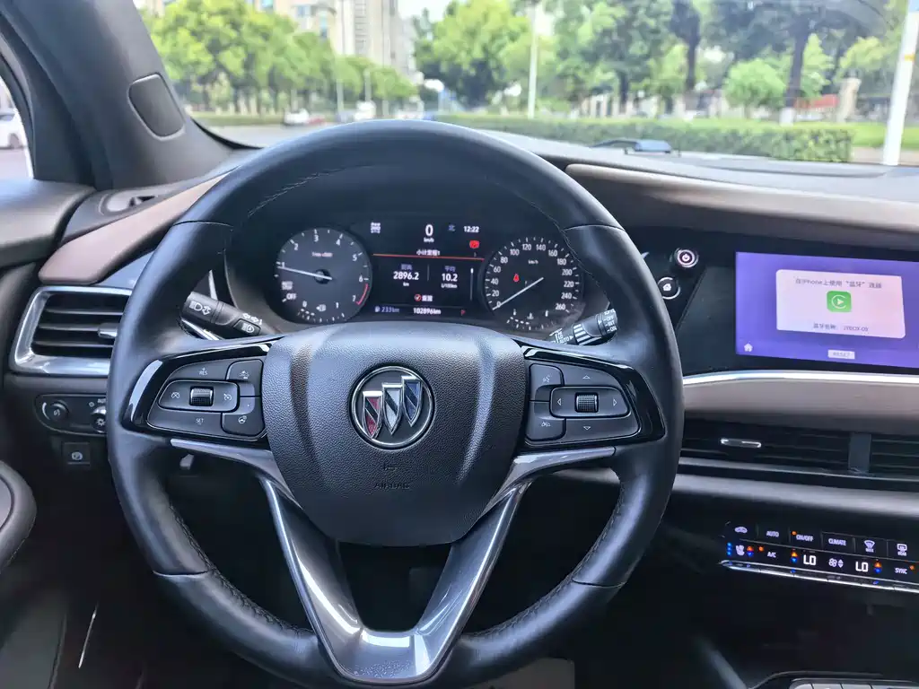 Buick Enclave — миниатюра 19