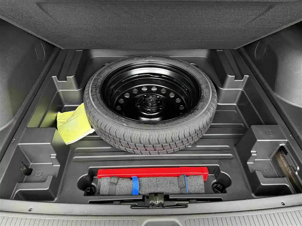 Buick Envision Plus — миниатюра 12