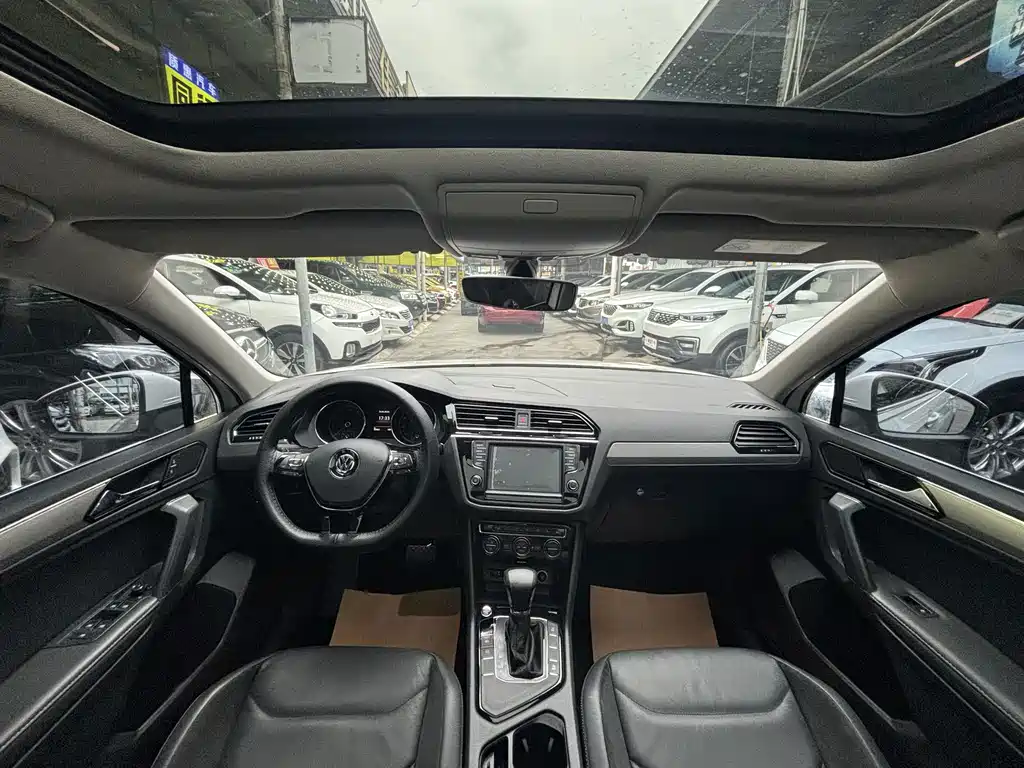 Volkswagen Tiguan L — миниатюра 8