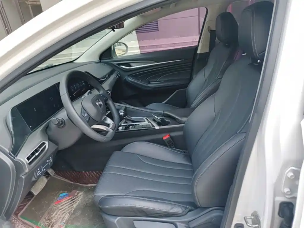 Changan Eado — миниатюра 15