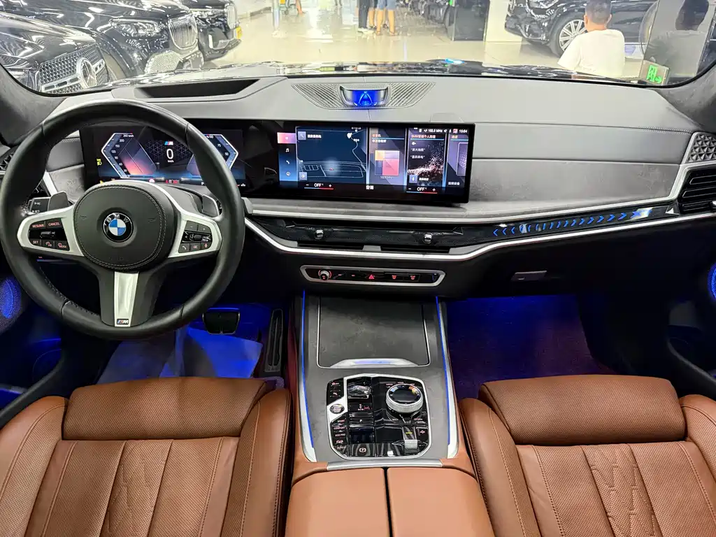 BMW X7 2023 xDrive40i Premium M Sport