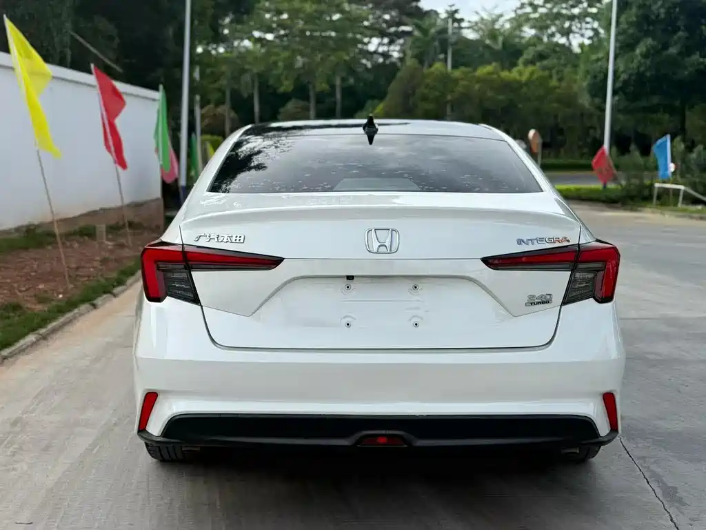Honda Integra 2022 240TURBO CVT