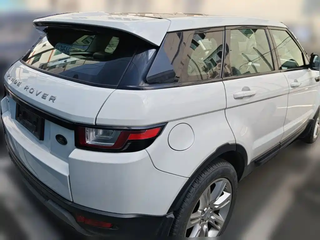 Land Rover Evoque — миниатюра 10