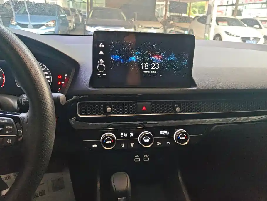 Honda Civic — миниатюра 13