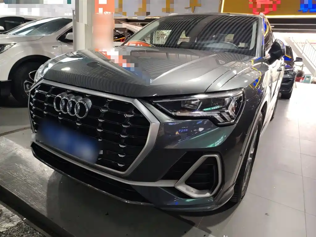 Audi Q3 2022
