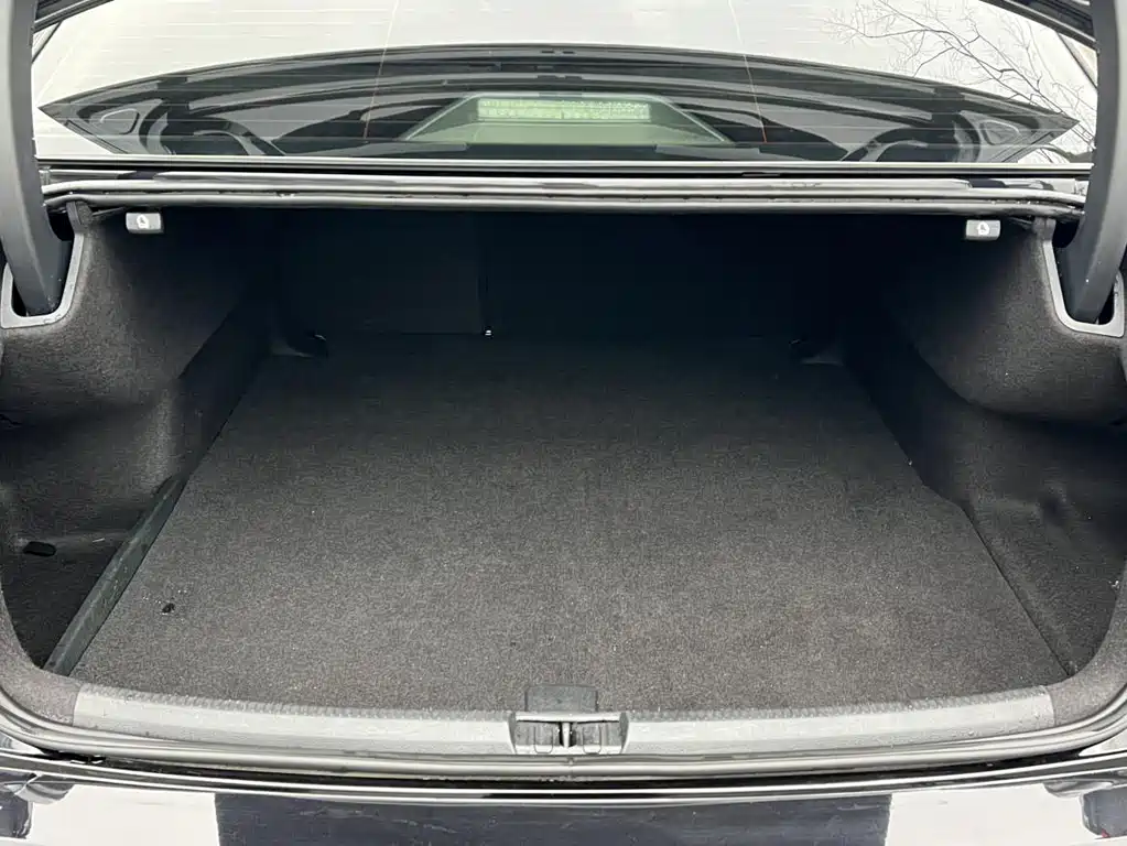 Volkswagen Passat — миниатюра 18