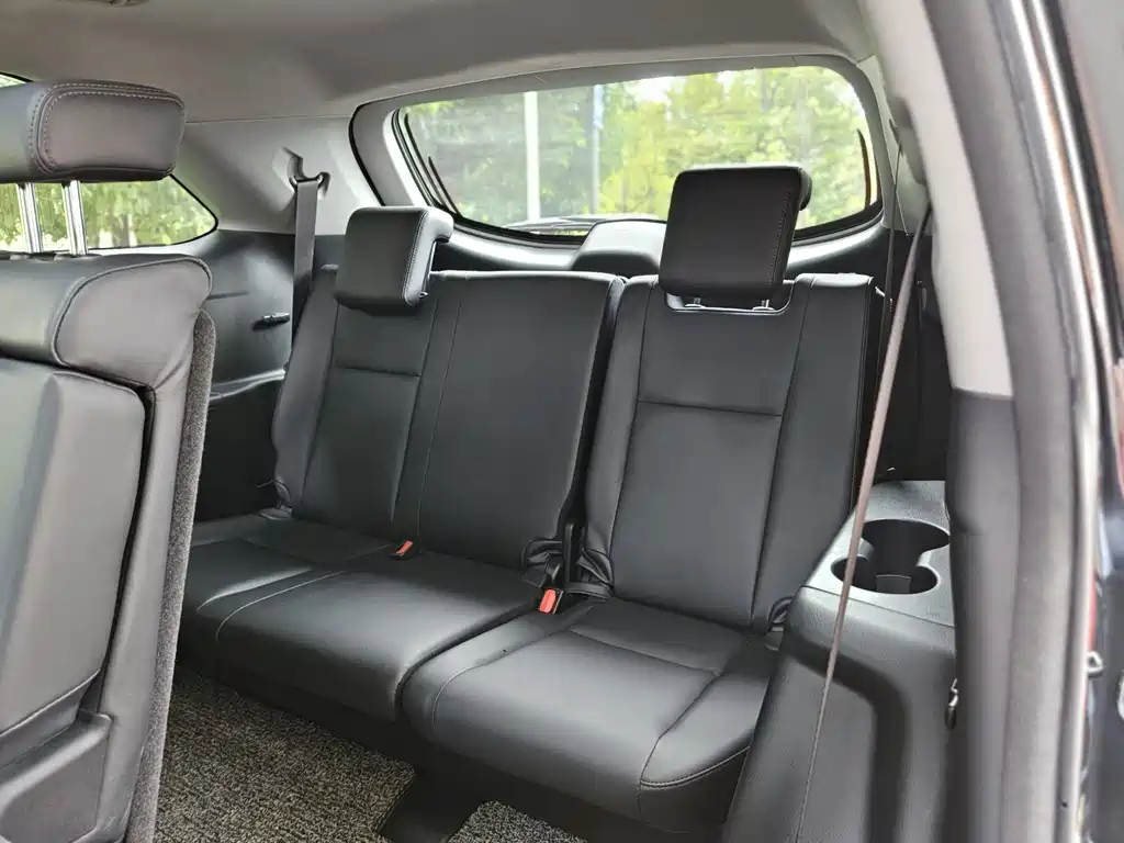 Toyota Highlander — миниатюра 8