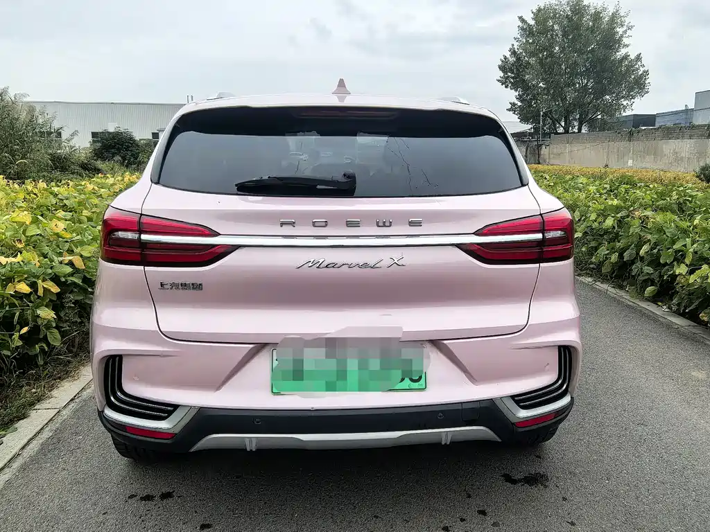 Roewe MARVEL X — миниатюра 5