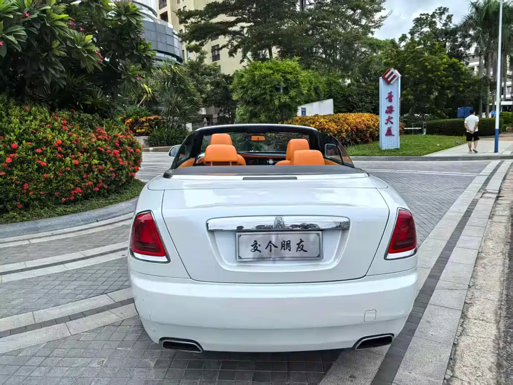 Rolls-Royce Dawn — миниатюра 7