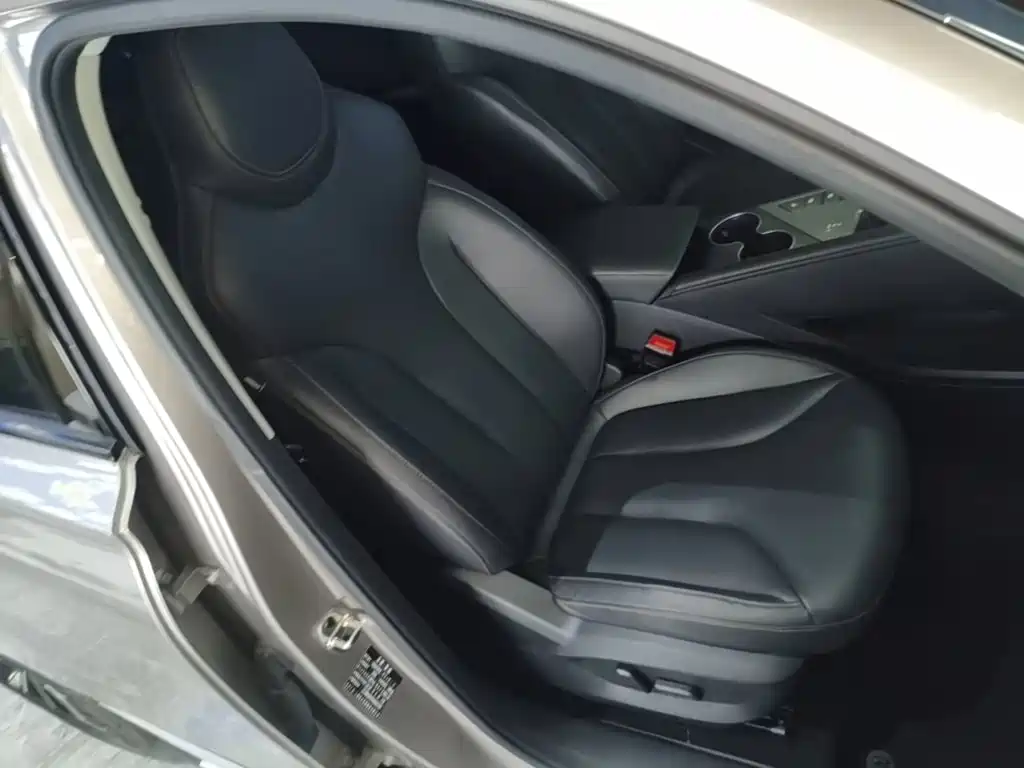 Roewe RX5 — миниатюра 25